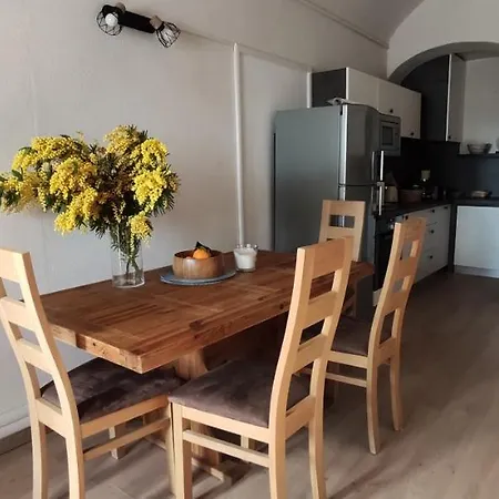 Logette A Ezio, Zone Pietonne Apartamento